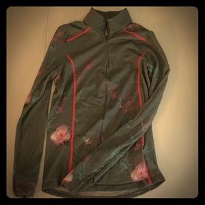 Helly Hansen quarter zip